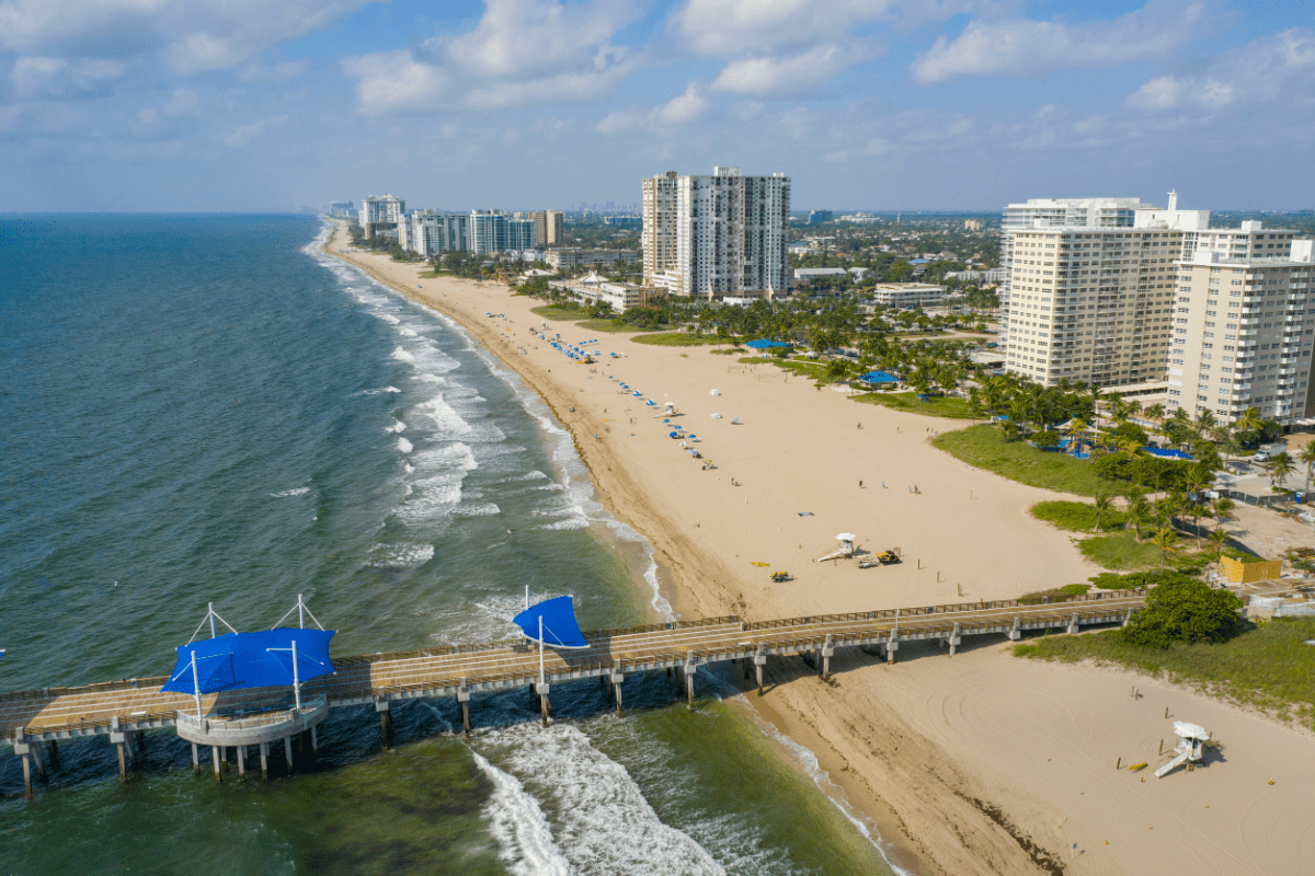 The Pompano Beach shoreline, representing managed IT and cybersecurity in Pompano beach.